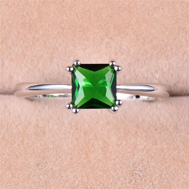 Cariselle Dravine Halo Ring