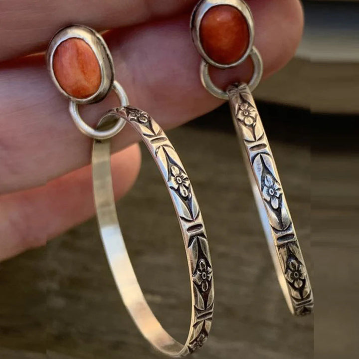 Retro Chic Onyx Dream Earrings