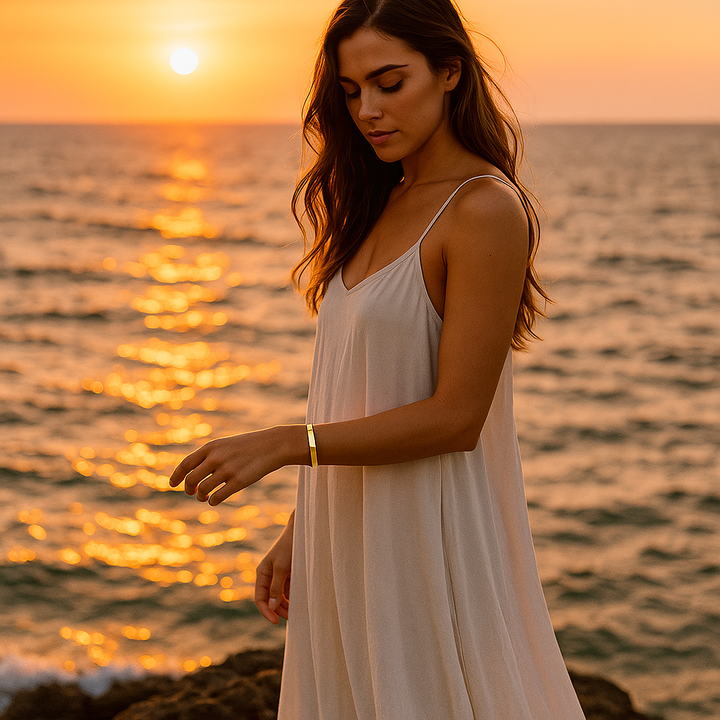 Coralia | Radiant Wave Bracelet