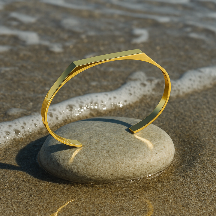 Coralia | Radiant Wave Bracelet