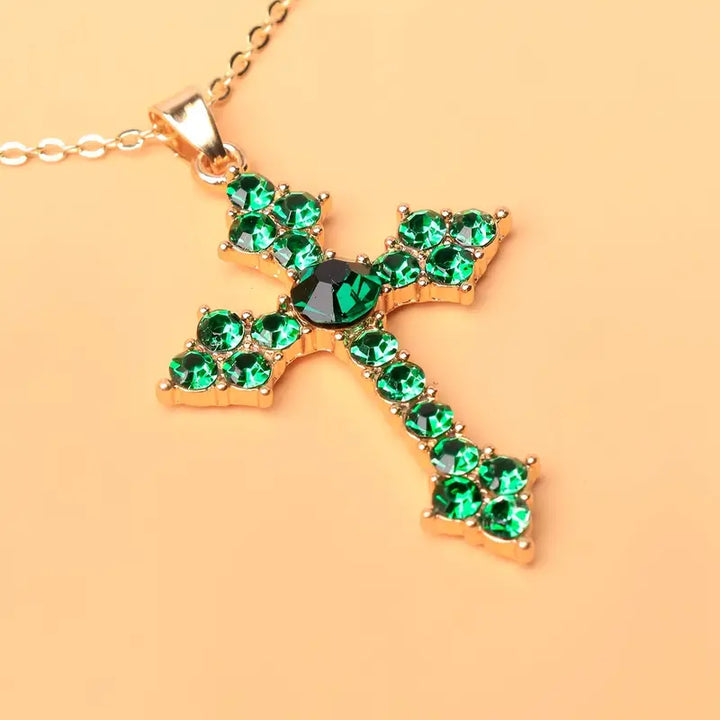 Lumineve Heartlace