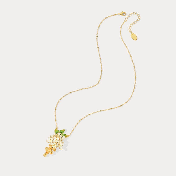 Collar colgante de Elyndra Seraphae