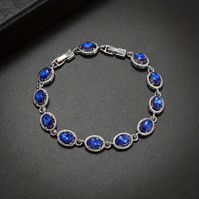 Lyraveth Solenya Necklace