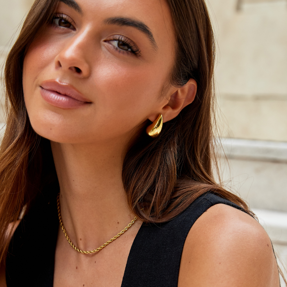 Boucles d'oreilles en forme de goutte d'eau en or