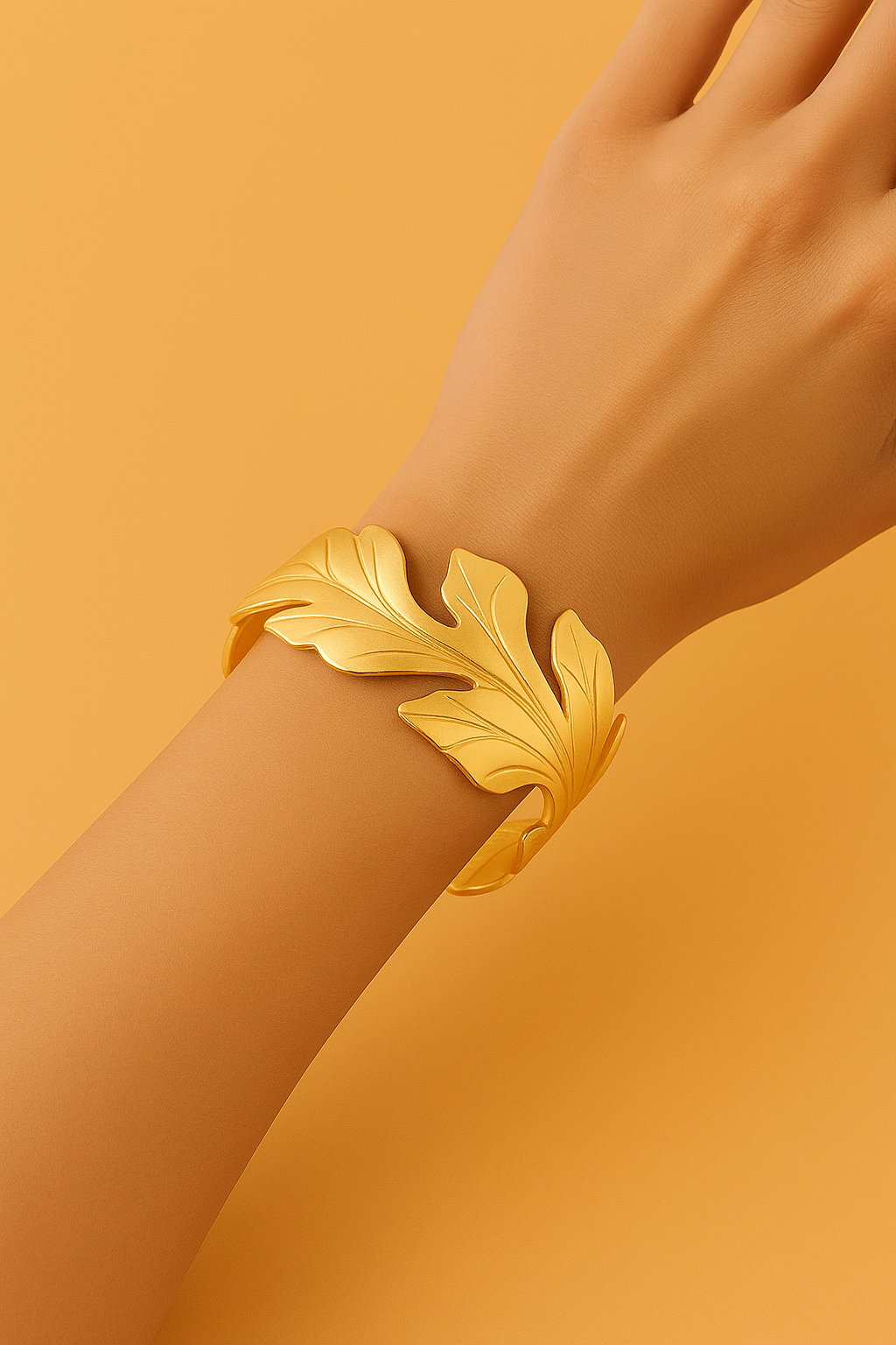 LuxeVeil Bracelet