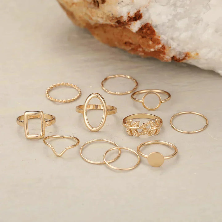 Vintage Vibe: Set of 11 Timeless Rings