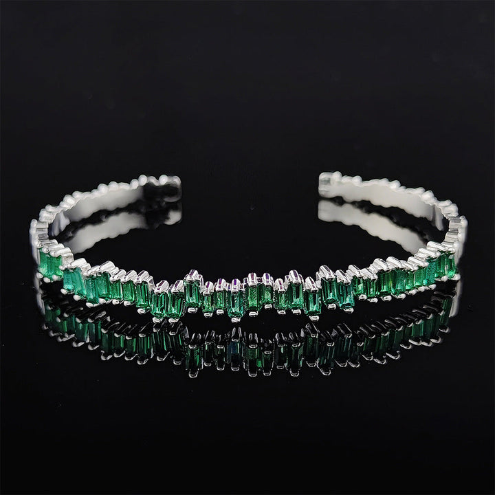 LuxeHalo Ring