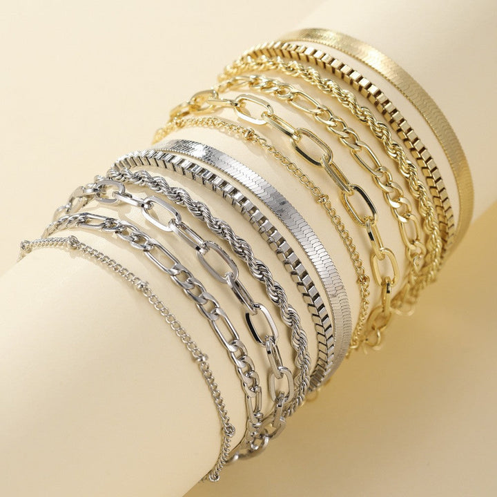 LuxeAura Bracelet Set
