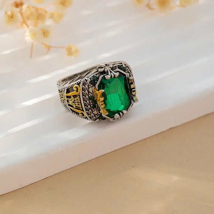 Lustra Ring