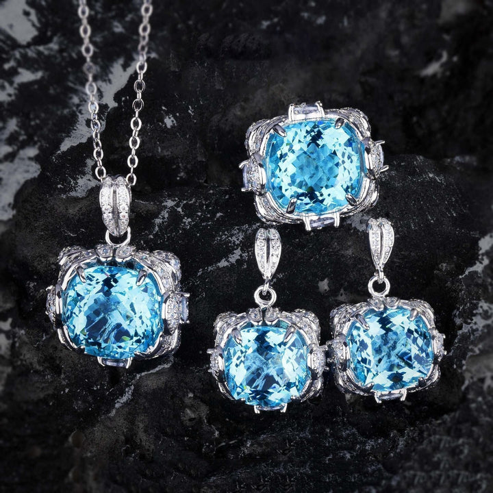 Velora Thandrelle Emerald Glow Set