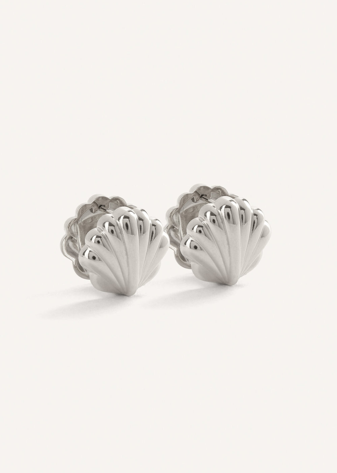 Boucles Isla : Élégance en Mouvement