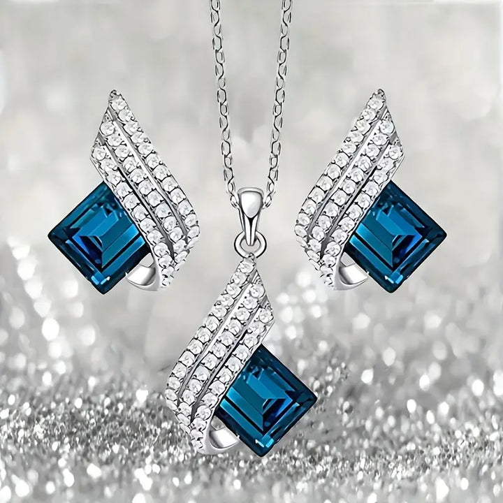 Elowen Thalisse Jewelry Set