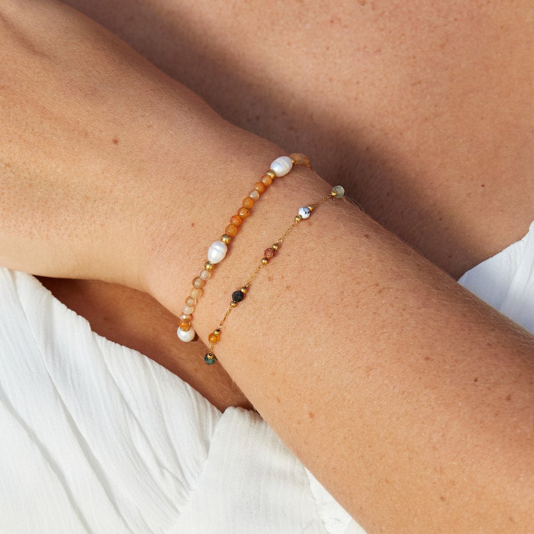 Agate Allure: The Enchanted Bracelet