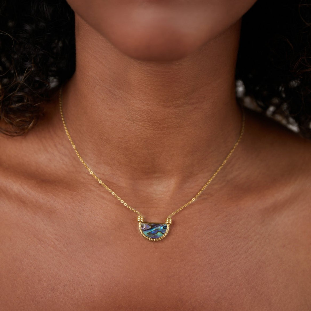 Amalfi Turquoise Wave Necklace