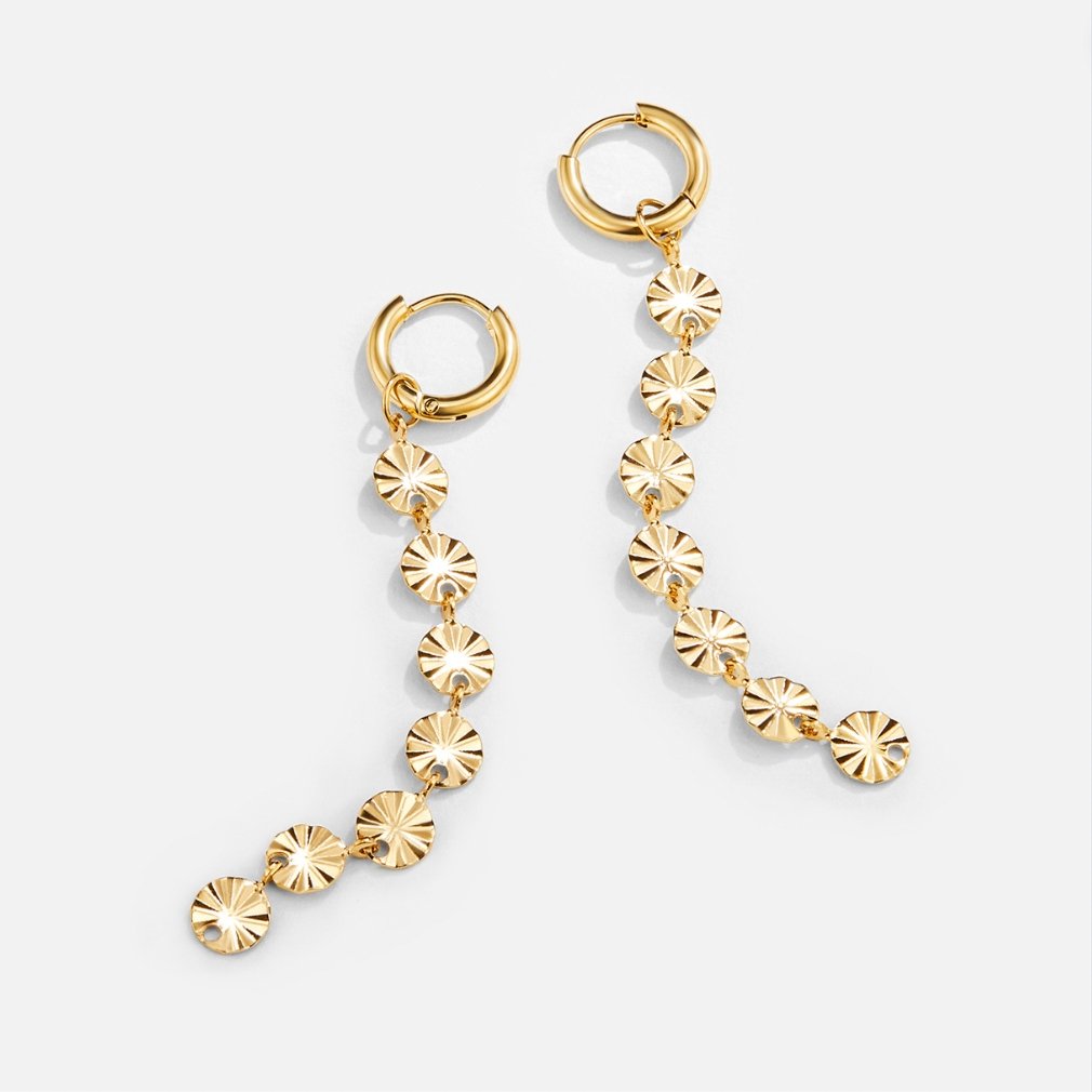 Amari Radiance: Dazzling Disc Earrings
