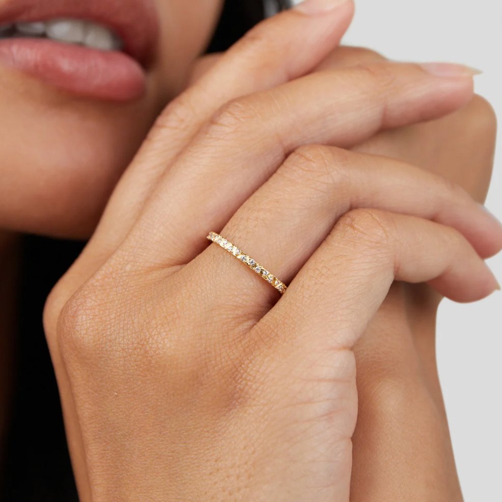 LuxeArc Ring