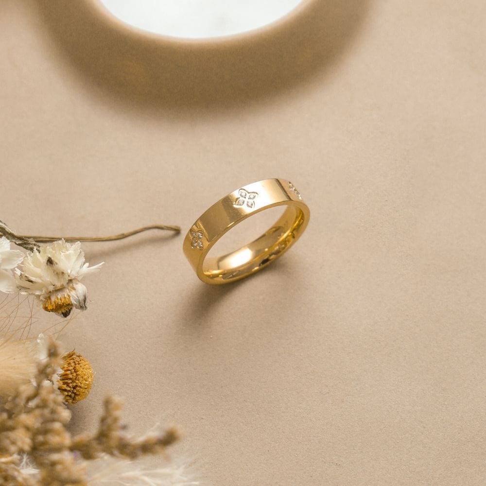 Connie Ring