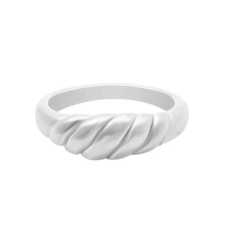 Sasha Ring