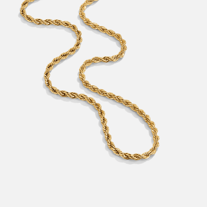 Twisted Elegance: Calla Gold Necklace