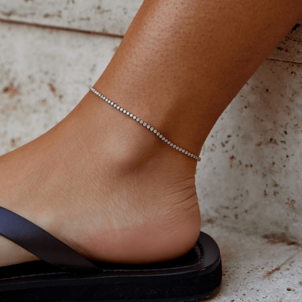 Golden Allure: Cordelia Ankle Charm