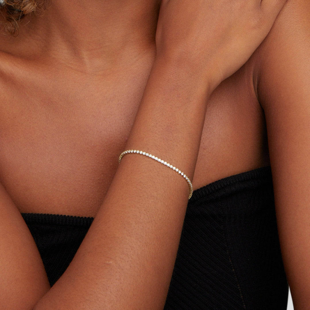 Radiant Tennis Elegance: Cordelia Bracelet