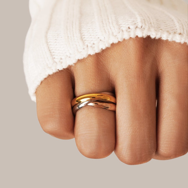 Trio Twirl Ring: Elena Edition