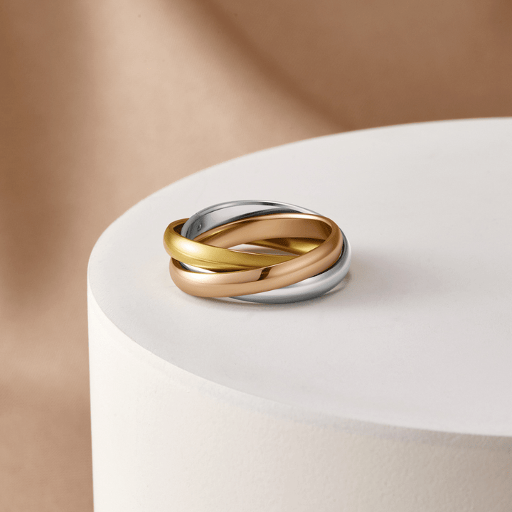 Trio Twirl Ring: Elena Edition