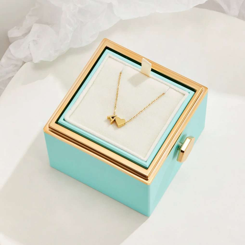 Amour Éternel: Personalized Letter Necklace
