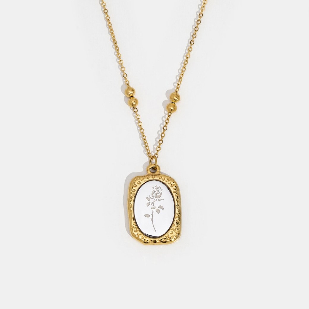 Rose Whisper Necklace: Amour Fragile