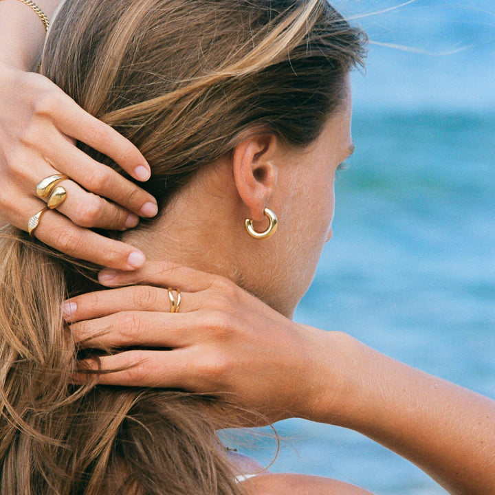 Boucles d’oreilles Huggie Bold Chic