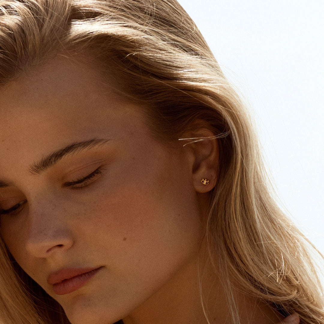 Éclat Mystique – Boucles d’Oreilles Œil Malin