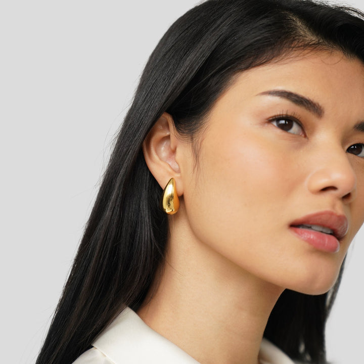 Boucles d'oreilles en forme de goutte d'eau en or