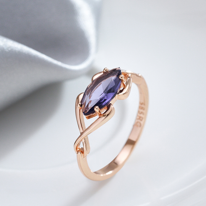 LuxeAura Halo