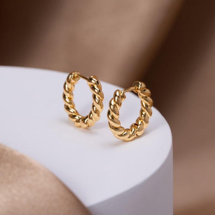 Éclat Torsadé – Boucles d’oreilles Luna Twist