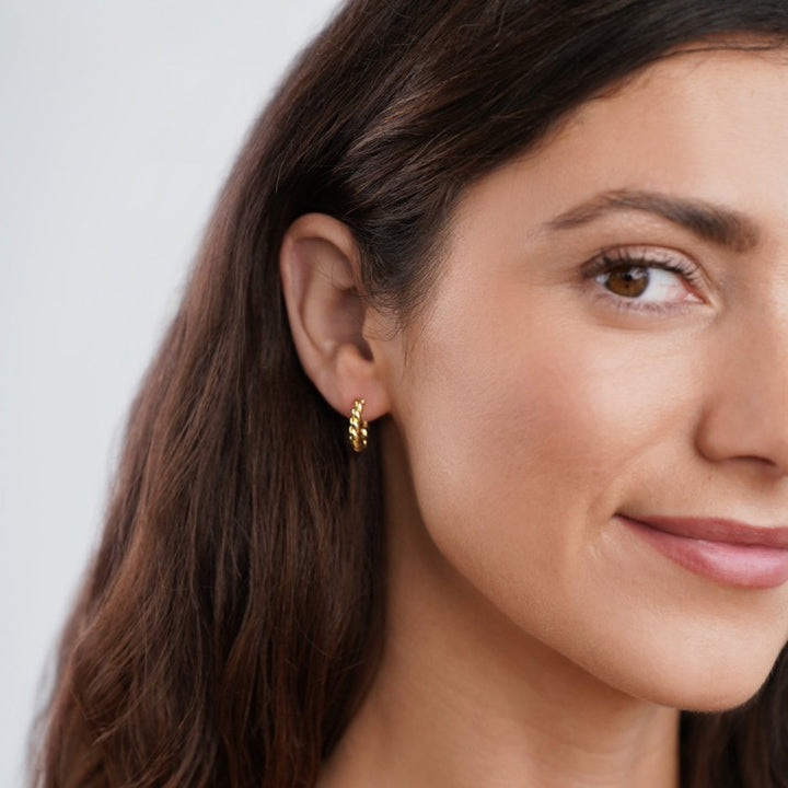 Éclat Torsadé – Boucles d’oreilles Luna Twist