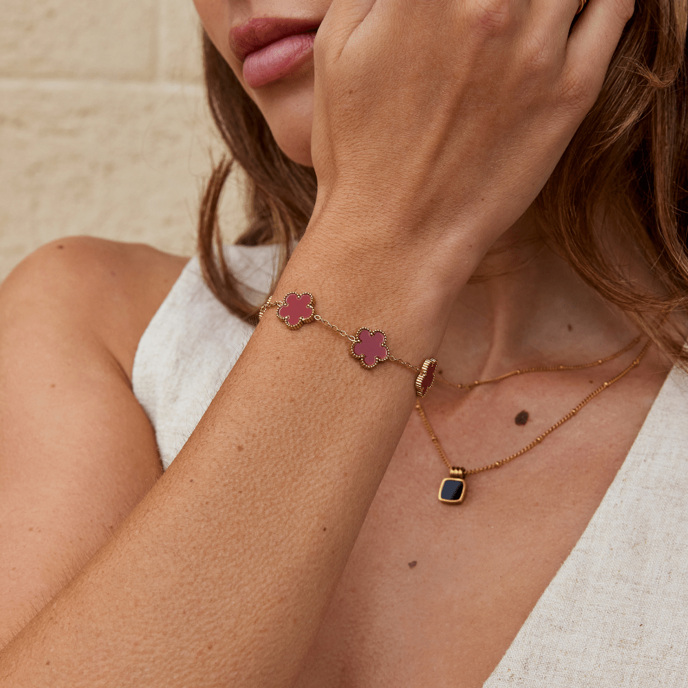 CloverCharm