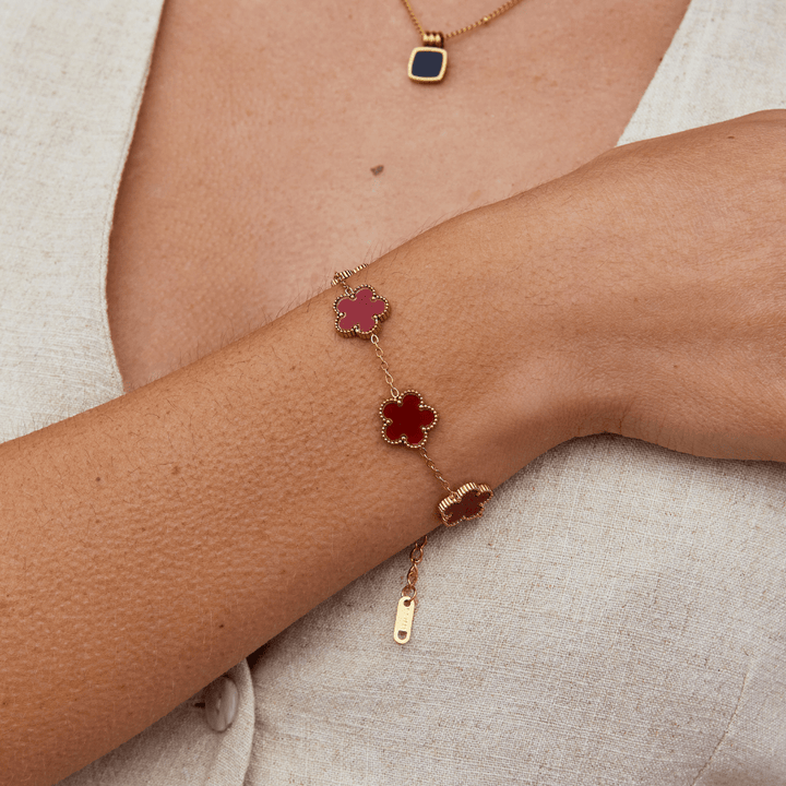 CloverCharm