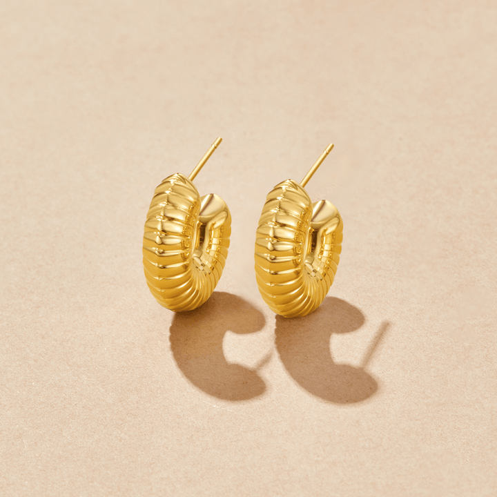 SpringLuxe Hoops