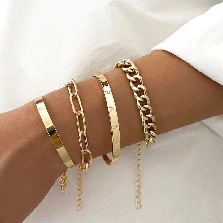 LuxeVibe Bracelet Set