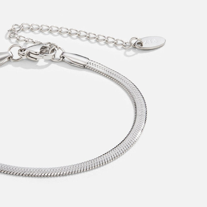 Sarya Silver Snake Chain Bracelet