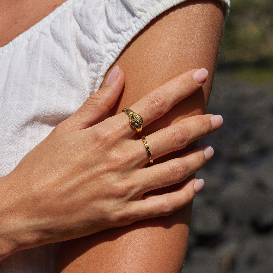 Éclat Marin – Bague Élégante